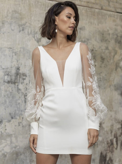 White Short Wedding Dresses V-Neck Long Sleeves Backless Sheath Cut-Outs Lace Bridal Dresses