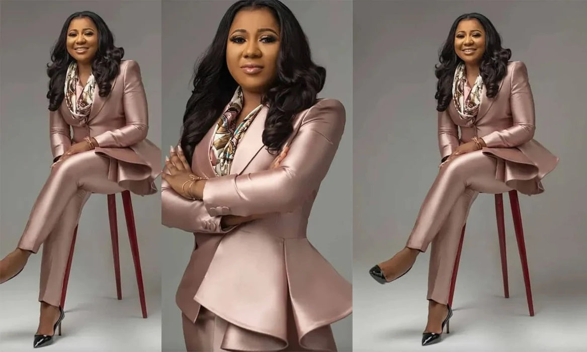 How to Choose the perfect professional suit for Women