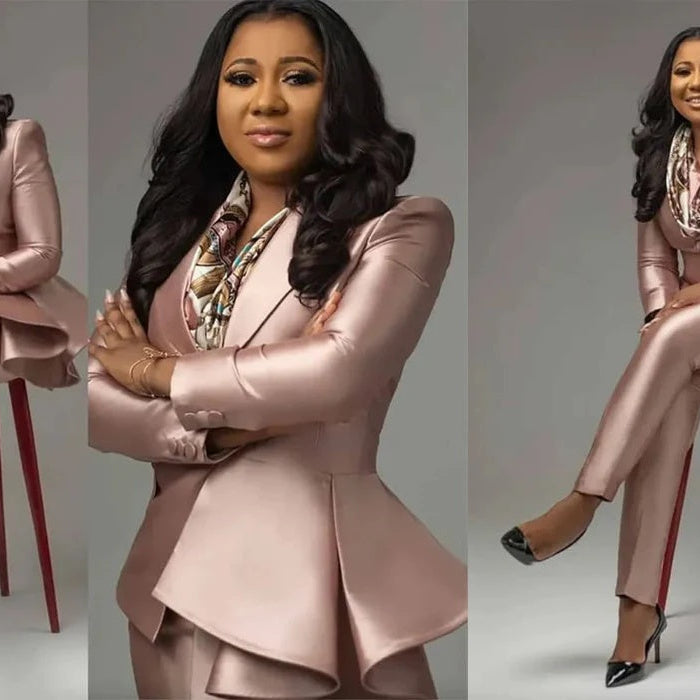 How to Choose the perfect professional suit for Women