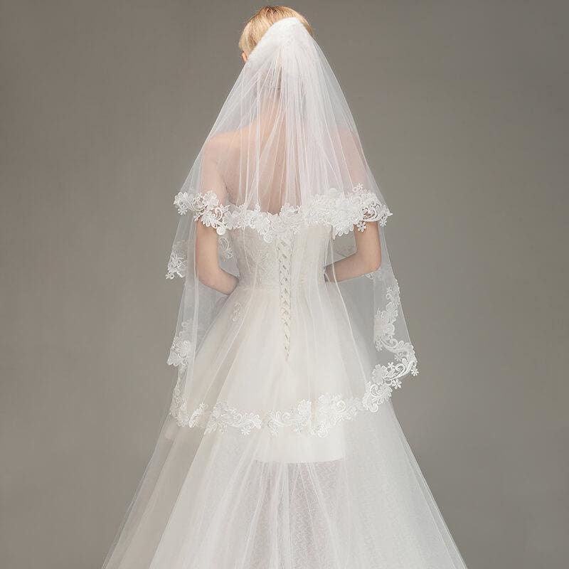 Complete your stunning bridal look with perfect wedding veil at Bridelily.com. We have cheap wedding bridal veils - many lengths & styles to choose.