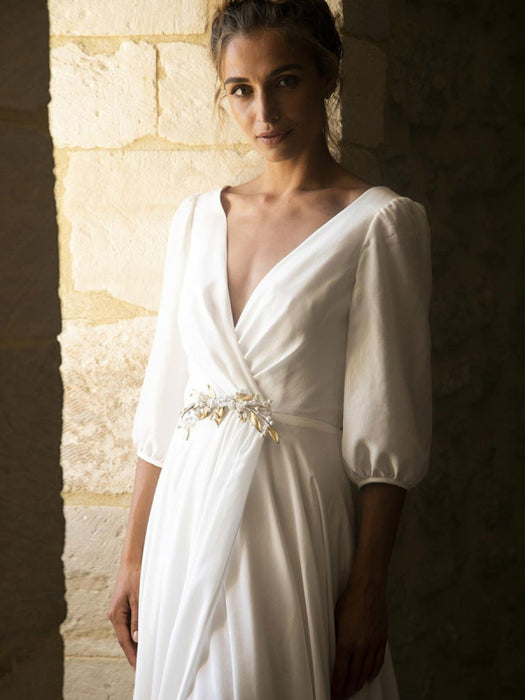 White Wedding Dresses With Train A Line Floor Length 3/4 Length Sleeves Pleated V Neck Bridal Dresses