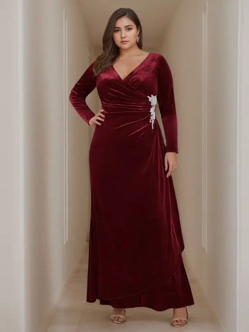 Plus Size V-Neck Ruffles Velvet Mother of the Bride Dress with Long Sleeves