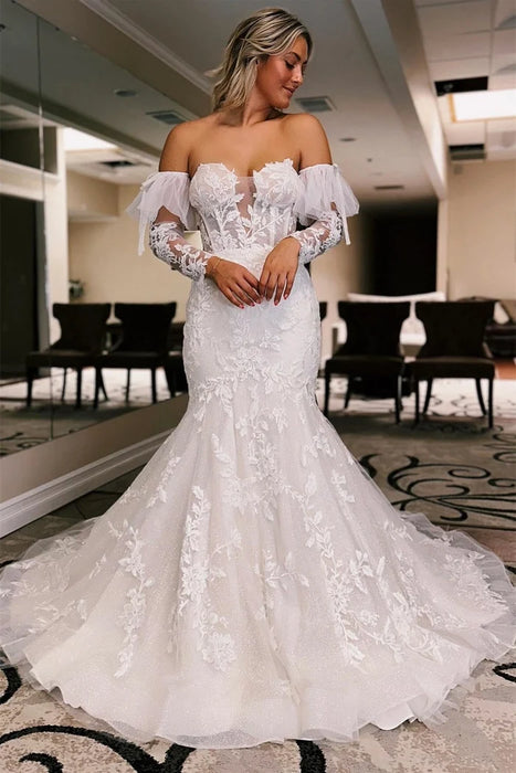 Off-the-Shoulder Tulle Mermaid Wedding Dress with Bubble Sleeves