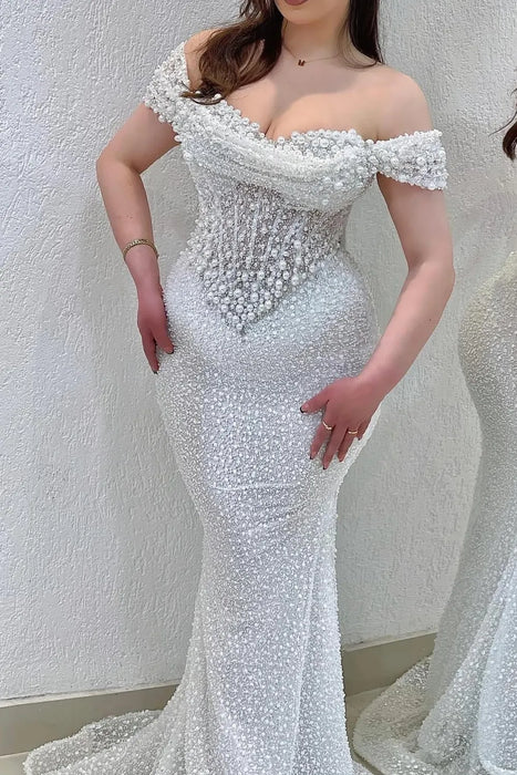 Dazzling Beaded Sweetheart Mermaid Evening Dress Sequins Off-Shoulder Prom Dress with Train