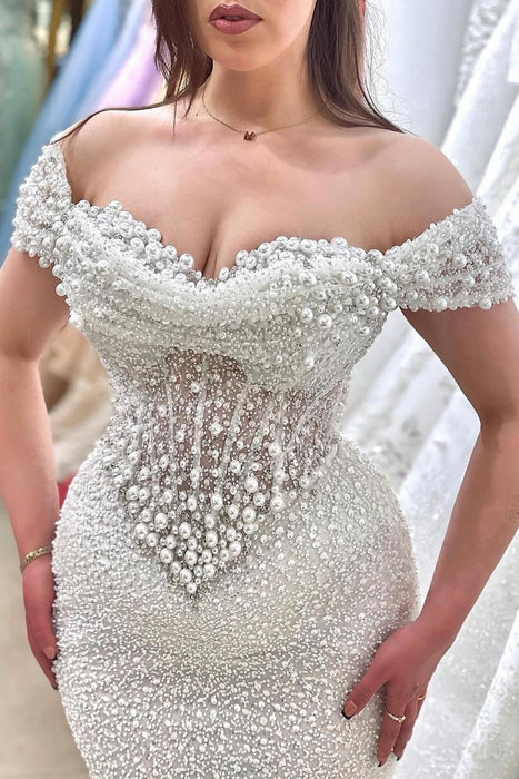 Dazzling Beaded Sweetheart Mermaid Evening Dress Sequins Off-Shoulder Prom Dress with Train