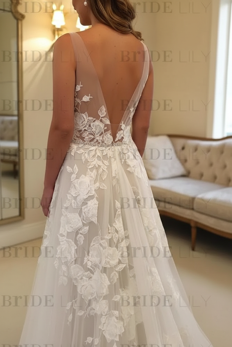 A Line V Neck Lace Appliques White Long Wedding Dresses Sleeveless