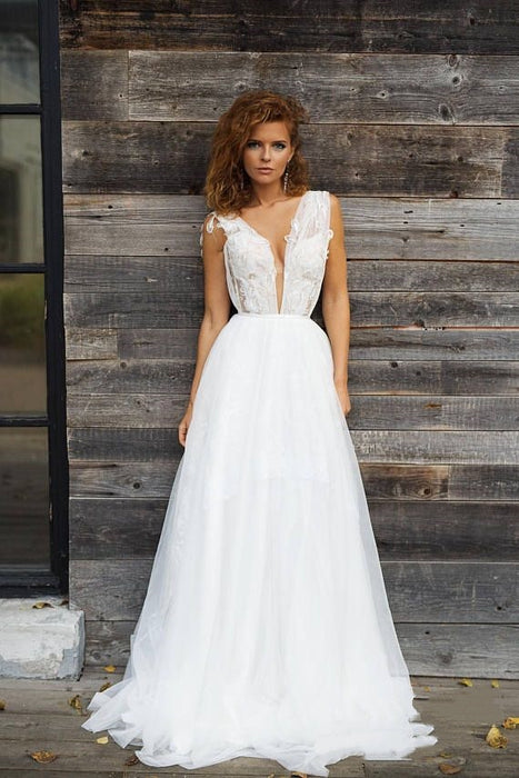 Romantic Straps Tulle A-line Wedding Dress with Appliques