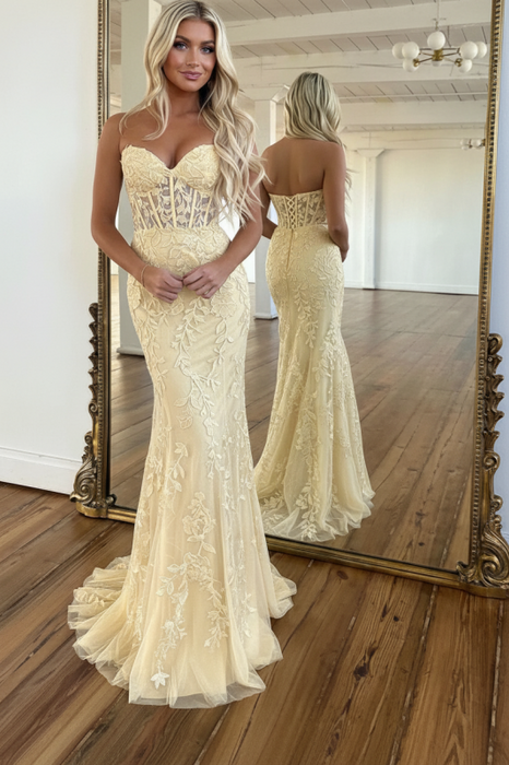 Light Yellow  V-Neck Backless Mermaid Tulle Prom Dress with Lace 