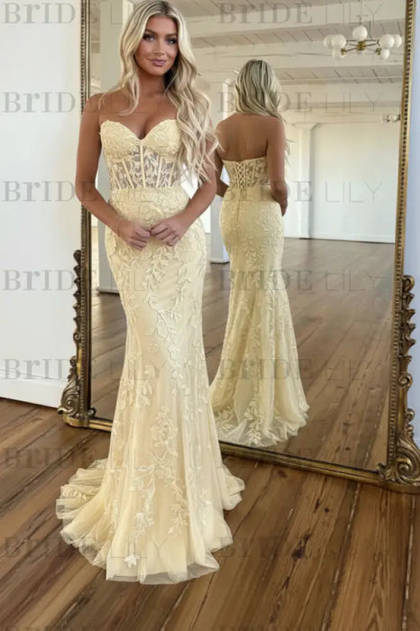 Light Yellow  V-Neck Backless Mermaid Tulle Prom Dress with Lace 