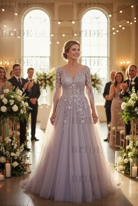 Mother-of-the-Bride Evening Dress Lavender A-Line Bateau Neck Long Sleeves Tulle Floor-Length Formal Dinner Dresses