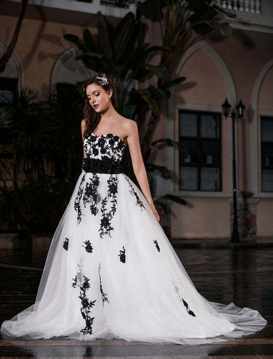 Black A-Line Wedding Dress Strapless Black Applique Sash Tulle Satin Fabric Wedding Gown