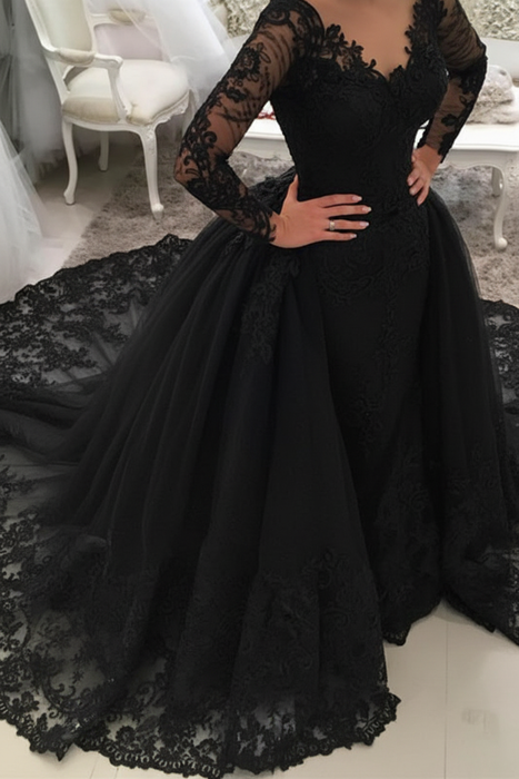 Black Gorgeous V-Neck Long Sleeves Appliques Watteau Train Wedding Dress
