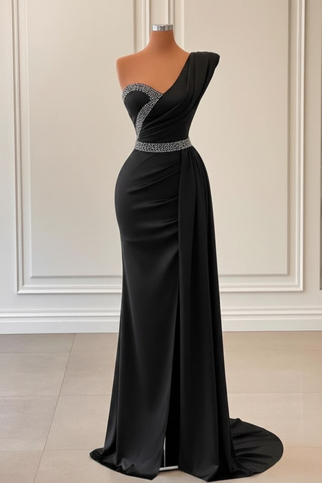 Black One-Shoulder Split Mermaid Prom Dress With Beadings