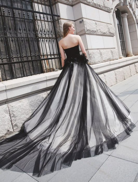 women's black strapless wedding dress Strapless Tulle Princess Black Wedding Gowns-Bridelily