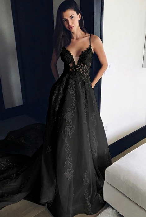 Black Spaghetti Strap V Neck Beach Court Train Tulle Wedding Dress with Lace 