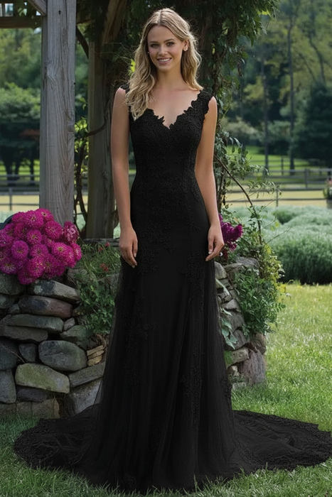 Black Vintage V Neck Sleeveless Tulle Appliqued Wedding Dress - Wedding Dresses