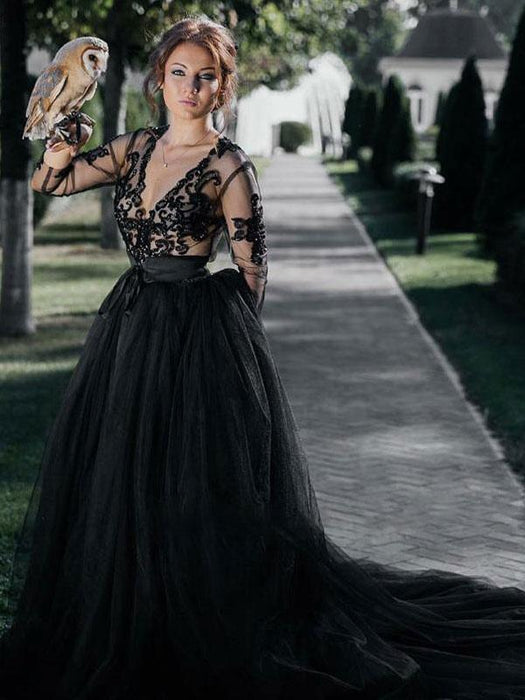 Black Wedding Dresses Tulle A-Line V-neck Long Sleeves Backless Natural Waist Lace Royal Train Bridal Gown