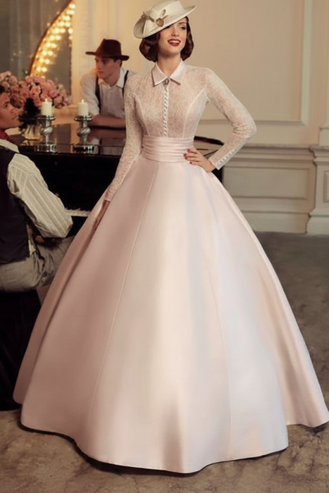 Blushing Pink Vintage Wedding Dresses Halter Long Sleeves Satin Floor Length Lace Traditional Dresses For Bride