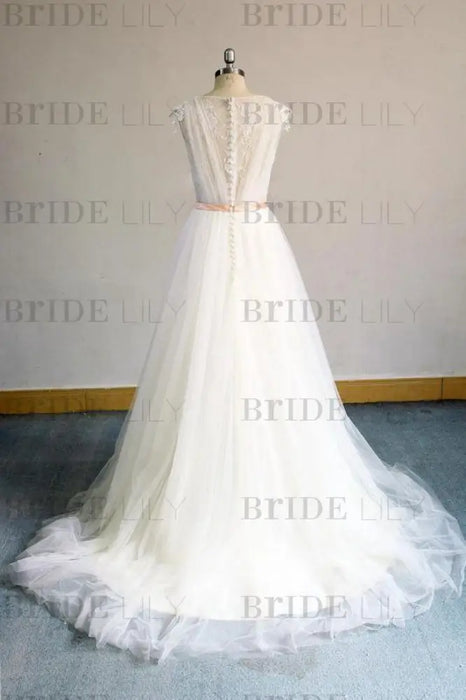 Bridelily Awesome Appliques V-neck Tulle Wedding Dress - wedding dresses