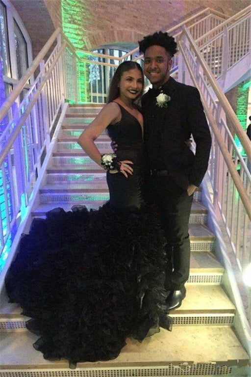 Bridelily Sexy Black Deep-V-Neck Mermaid Sleeveless Prom Dress - Prom Dresses