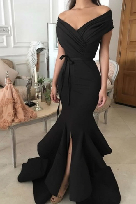 Bridelily Sexy Black Mermaid Prom Dresses Off-the-Shoulder Side Slit Evening Dresses