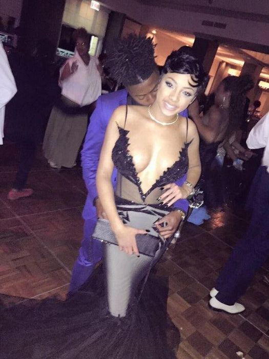 Bridelily Spaghetti Straps Black Deep V-neck Evening Dress 2019 Mermaid Sexy Cheap Prom Dress FB0017 - Prom Dresses