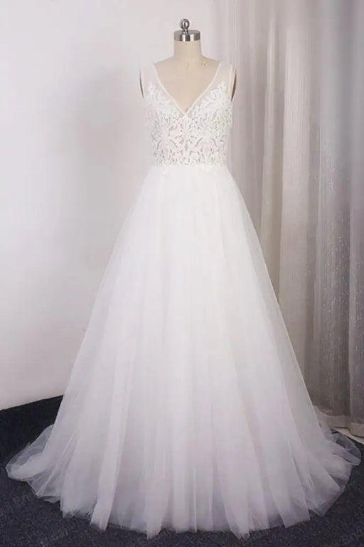 Bridelily V-neck Appliques Tulle A-line Wedding Dress - wedding dresses