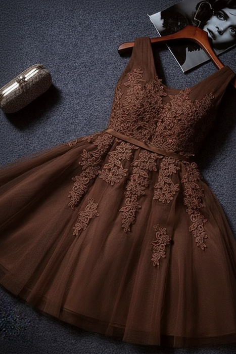 Brown Cute V Neck Sleeveless Appliques Tulle Homecoming Gown A Line Short Prom Dress