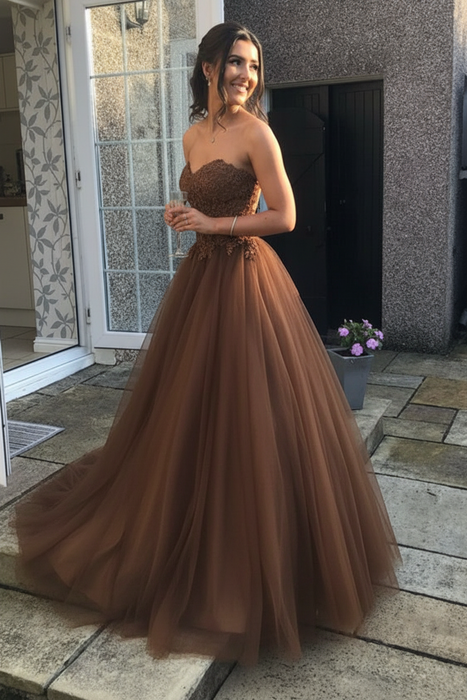 Brown Sweetheart Neck Open Back Lace Long Prom Dresses