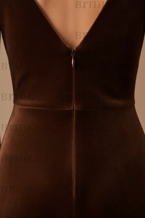 Back Zipper Detail