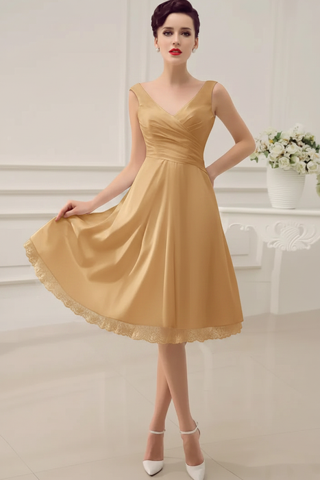 Champagne Simple Wedding Dresses Wedding Dress Knee-Length Backless Straps Lace Bridal Dress