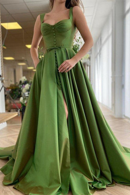 Chic Sleeveless Prom Dress with Strappy Details and Sultry Slit