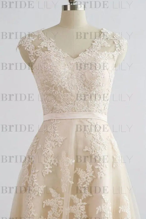 Chic V-neck Appliques A-line Tulle Wedding Dress - Wedding Dresses