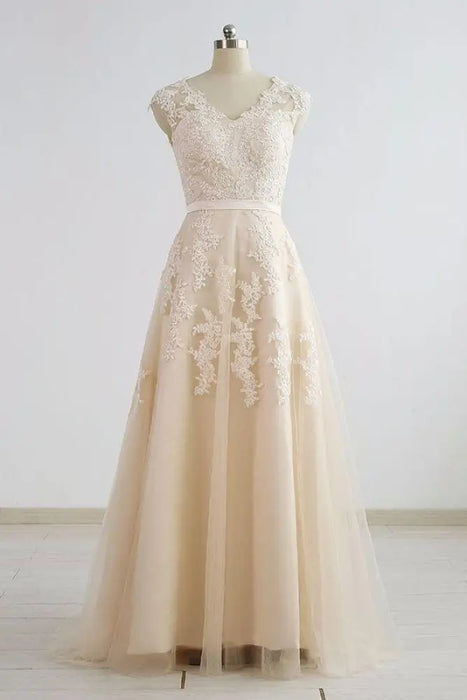 Chic V-neck Appliques A-line Tulle Wedding Dress - Wedding Dresses