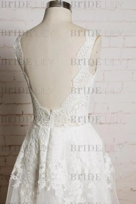 Chic V-neck Appliques Tulle A-line Wedding Dress - Wedding Dresses