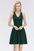 Dark Green V-Neck Short Lace Bridesmaid Dresses
