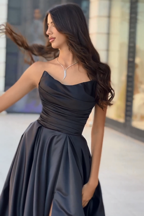 Black Sleeveless Strapless Prom Dress with Slit-Bridelily Black Sleeveless Strapless Prom Dress with Slit-Bridelily