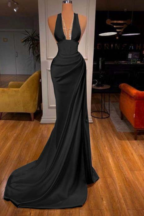 Elegant Halter V-Neck Mermaid Prom Dress Ruched Satin Long Evening Dress
