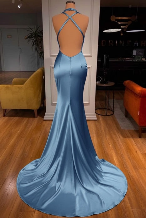 Elegant Halter V-Neck Mermaid Prom Dress Ruched Satin Long Evening Dress
