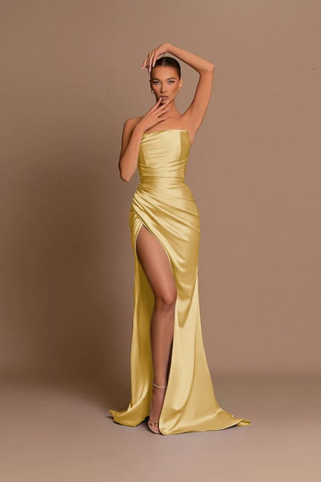 Elegant Light Blue Off-The-Shoulder Evening Dress with Pleated Slit Ball Gown