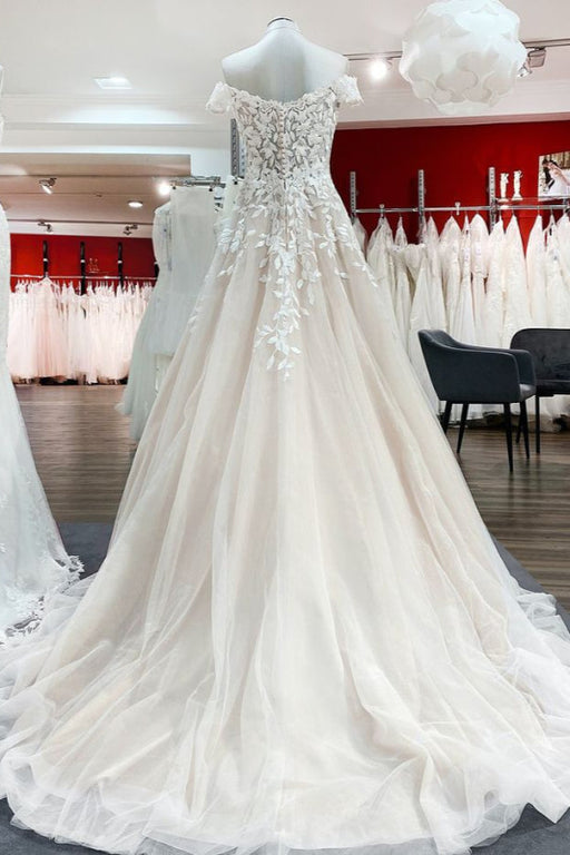 Elegant Off-the-shoulder A-line Wedding Dress Featuring Ruffles and Tulle Lace
