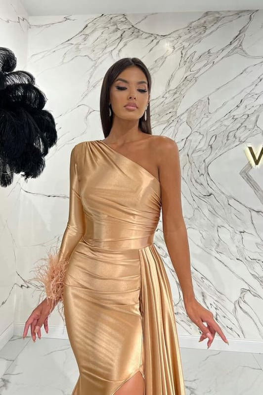 Elegant Long Mermaid One Shoulder Prom Dress with Slit