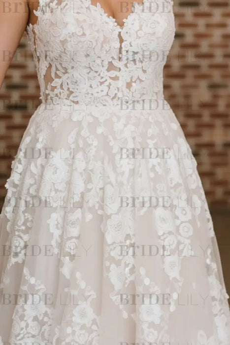 Elegant V neck Ivory Aline Wedding Dress Sleeveless Tulle Lace Bridal Dress