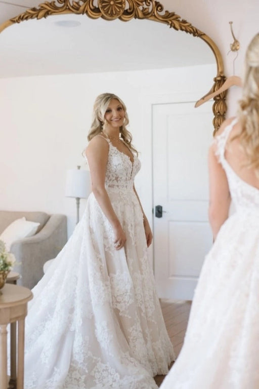 Elegant V neck Ivory Aline Wedding Dress Sleeveless Tulle Lace Bridal Dress