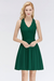 Emerald Green V-Neck Short Lace Bridesmaid Dresses