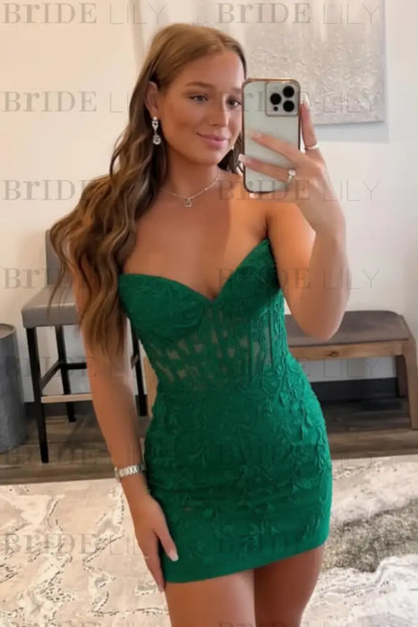 Emerald Green Strapless Beaded Short Lace Prom Dresses Sweetheart Tight Homecoming Dresses