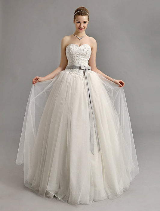 Sweetheart Ball Gown Wedding Dress with Colored Sash misshow