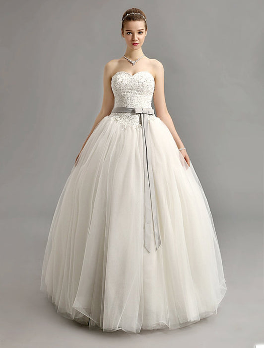 Sweetheart Ball Gown Wedding Dress with Colored Sash misshow