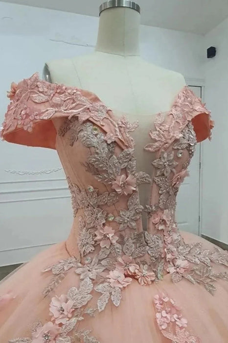 Glamorous Off-the-Shoulder Tulle Ball Gown Quinceanera Dresses with Floral Appliques - Prom Dresses