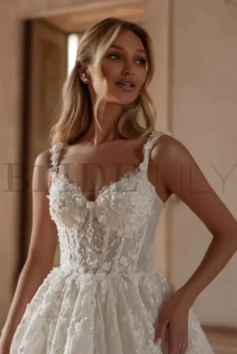 Gorgeous Tulle Lace Aline Wedding Dress Sweetheart with Chapel Train - Wedding Dresses